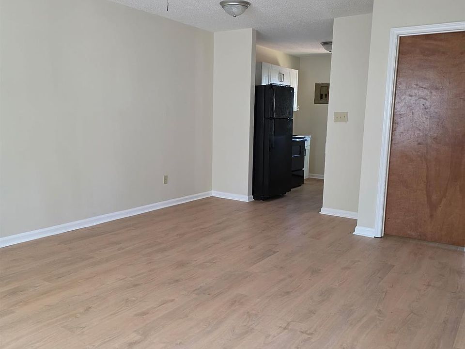 1st image of 702 Cotton St APT F
