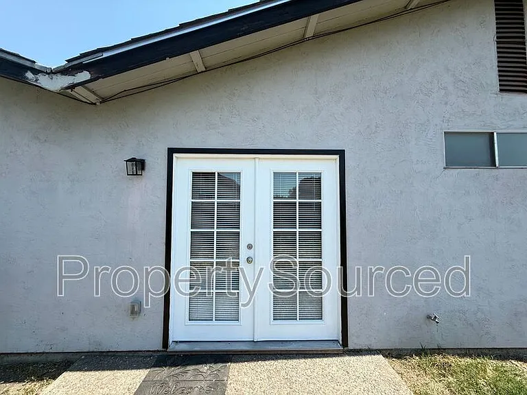 1944 Hickock Ct — Photo 36