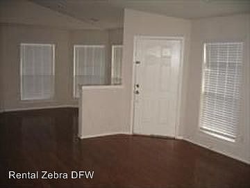 3rd image of 6365 Geneva Ln