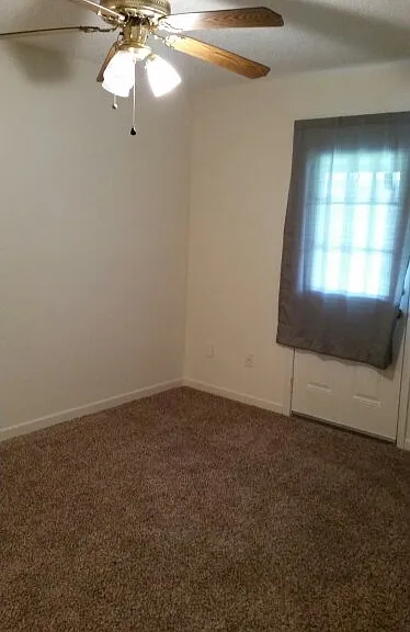 1803 N Tallowood Dr — Photo 10