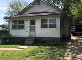 909 Childs Rd W, Bellevue, NE 68147