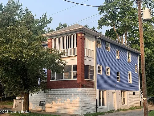 542 Dr W J Hodge St #J-1 Photo 1