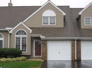 4 Grosvenor Ct, Wilmington, DE 19804