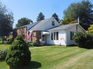8570 Glen Campbell Rd, Philadelphia, PA 19128