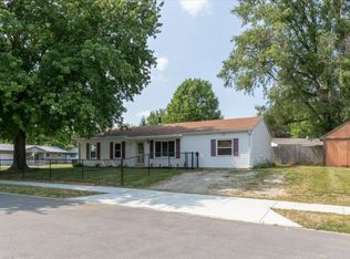 10 Sunset Mnr, Mooresville, IN
