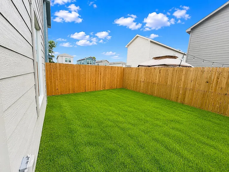 6310 Pelican Way — Photo 15