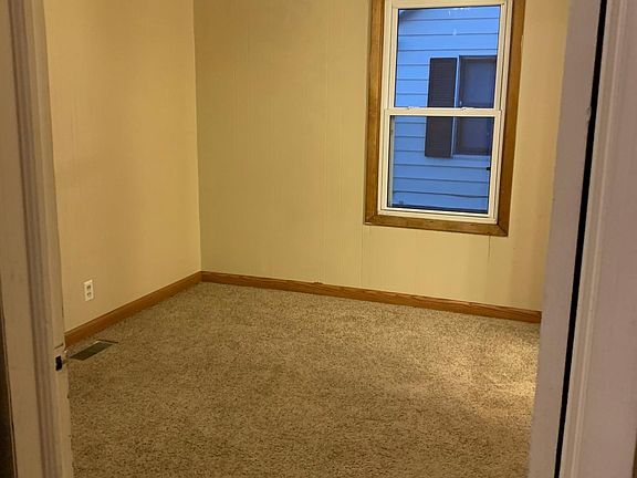 3rd image of 1109 N 10th St