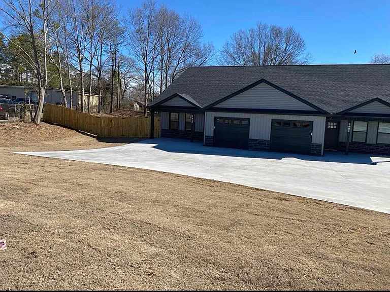 3610 Parris Bridge Rd — Photo 3