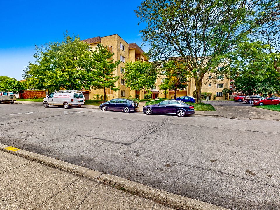 1st image of 6460 W Belle Plaine Ave APT 207