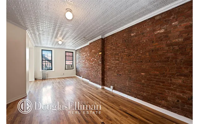 Rented by Douglas Elliman | media 26
