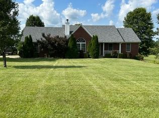 8551 E Pleasant View Way, Pekin, IN 47165
