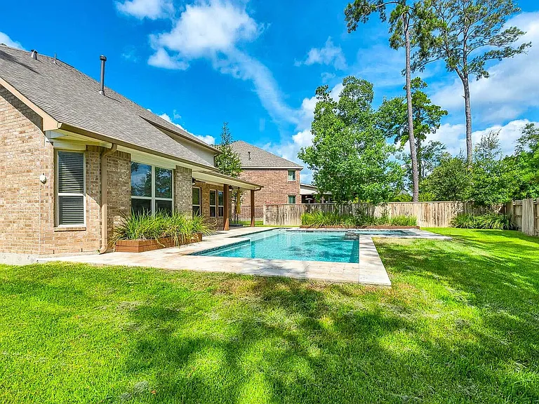 22 Garden Path Pl — Photo 44
