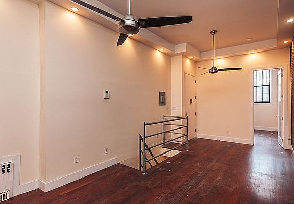 2nd image of 179 Knickerbocker Ave APT 1R