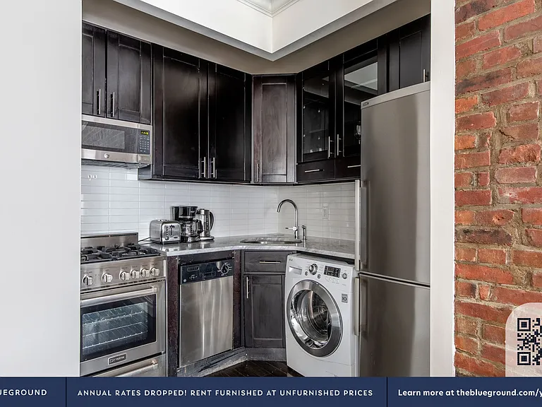 448 W 19th St #5G — Photo 8