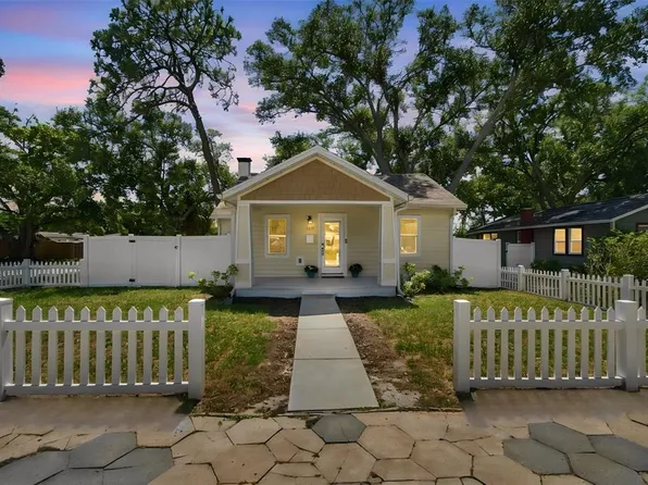 150 50TH STREET N, ST PETERSBURG, FL 33710