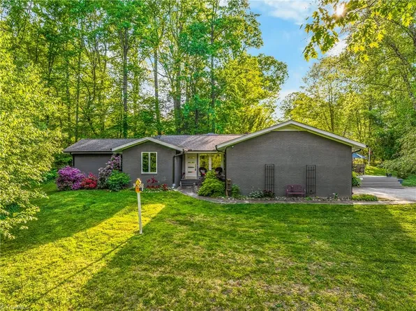 4370 Rivendell Rd, Kernersville, NC 27284