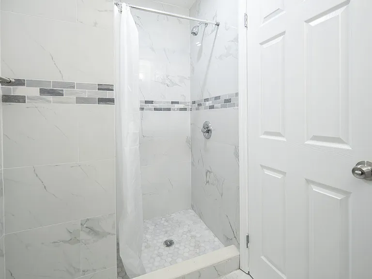 1820 Highland Ave #1 — Photo 10