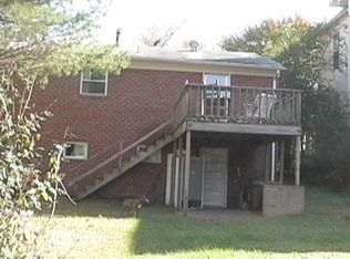603 Locust Ave #B, Charlottesville, VA 22902