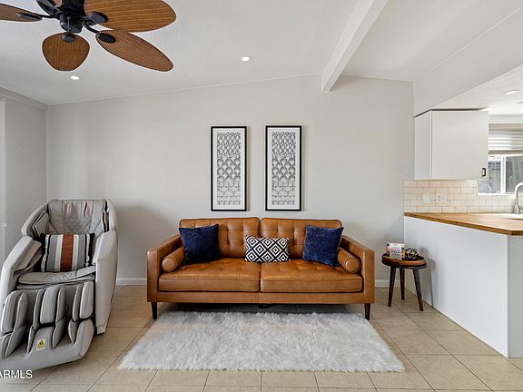 5th image of 16807 E GUNSIGHT Drive #B8