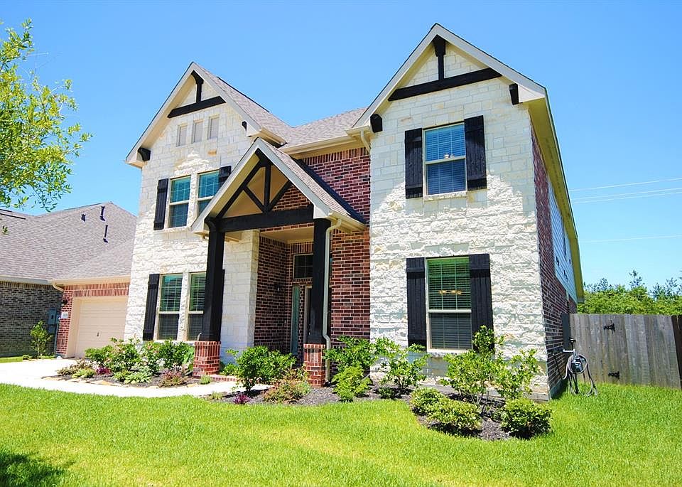 1st image of 4206 Evergreen Dr