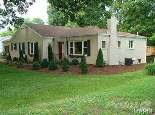 25 Concord Ln, Saint Louis, MO