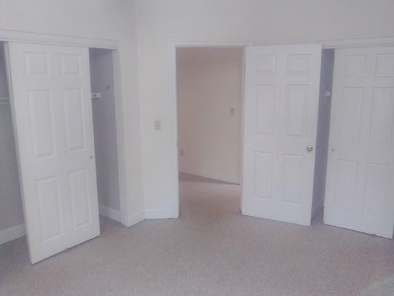 5th image of 2149 Sinton Ave