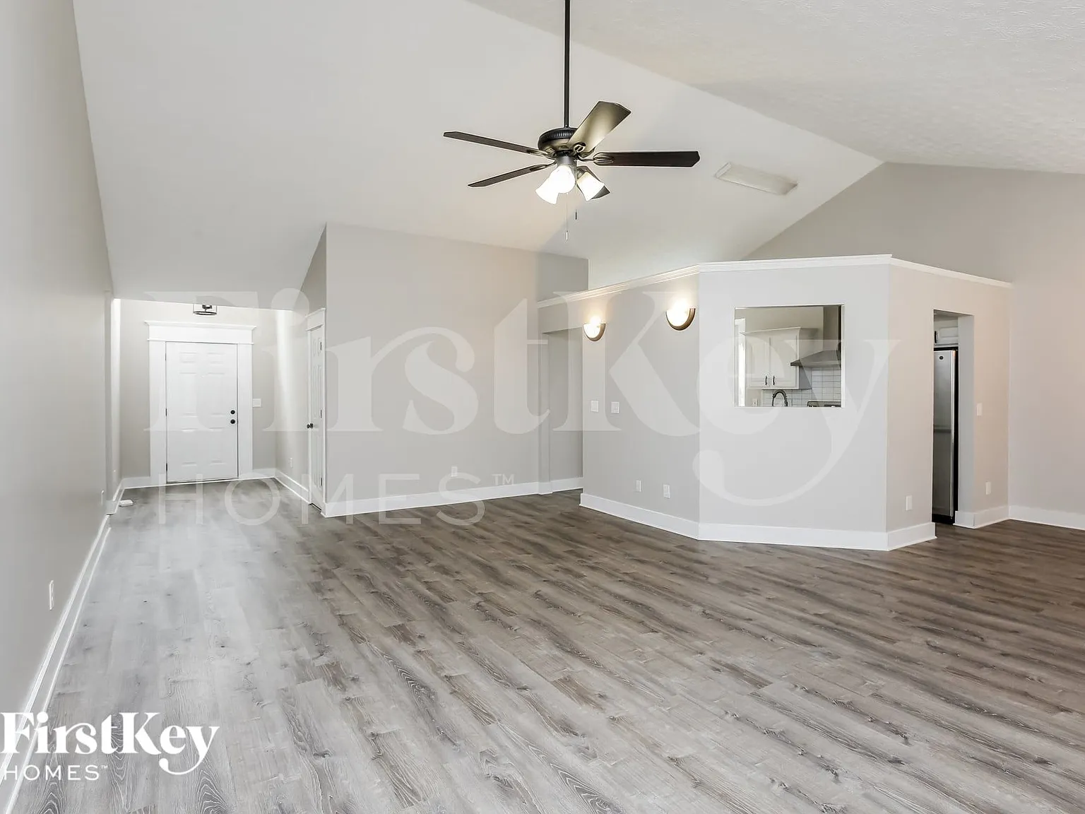 4 bed, 2.0 bath, 1908 sqft, $2,555 — Photo 3