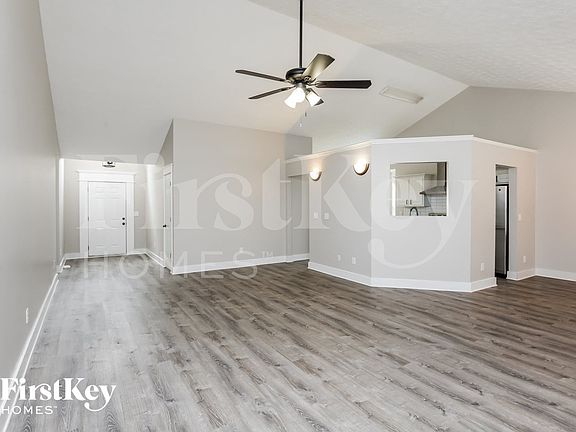 3rd image of 6247 Highgrove Dr