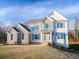 8505 Berringer Point Dr, Gainesville, GA 30506