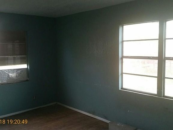 5th image of 208 E 5th St