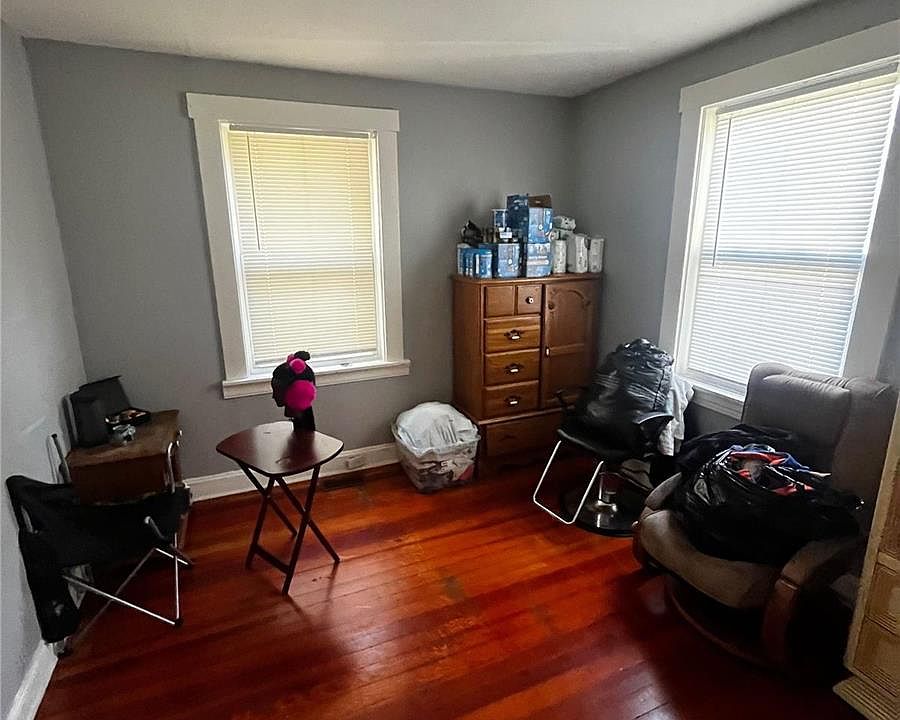 2nd image of 5470 Hamilton Ave