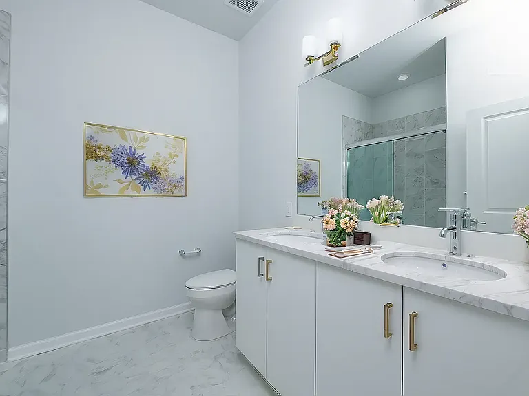 158 1st Ave #301 — Photo 19