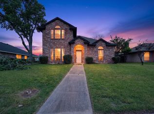 1325 Rosewood Ln, Lancaster, TX 75146