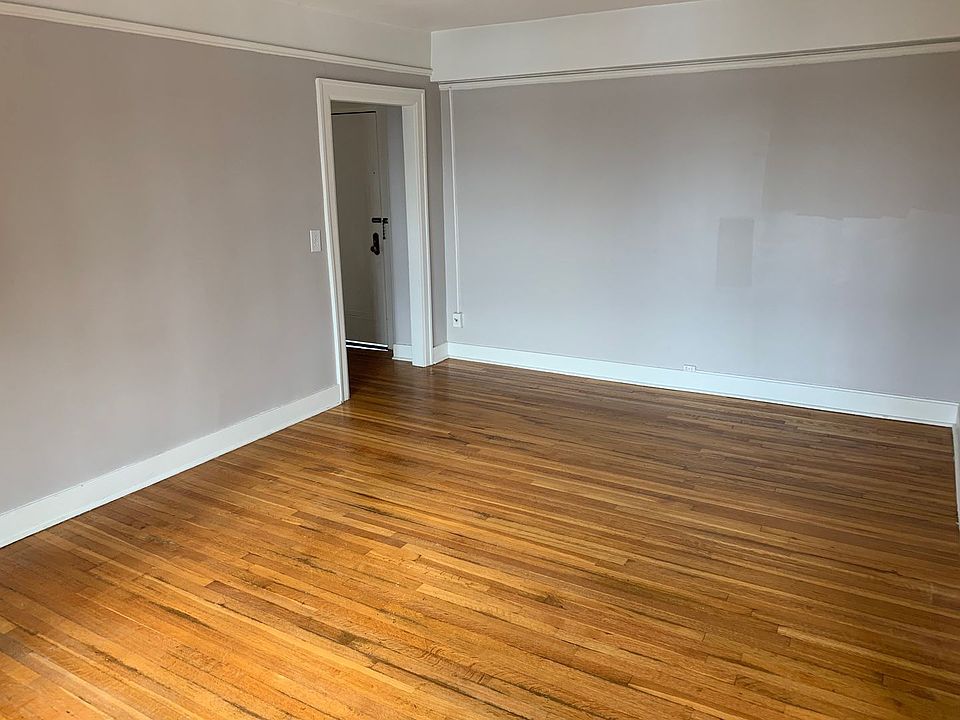 1st image of 547 Cherry St SE APT 2G