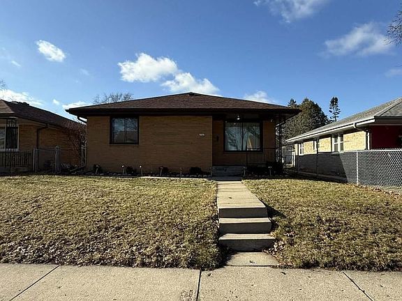 3rd image of 4547 N 67th STREET