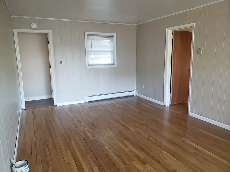 464 Bellmore Rd — Photo 6