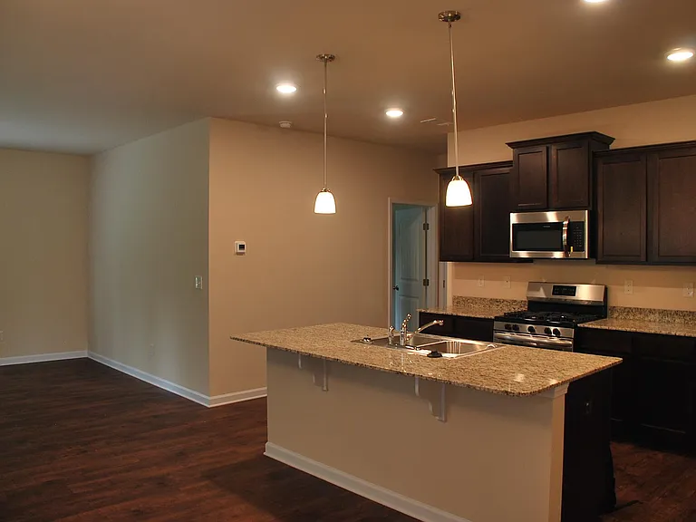 100 Thimbleberry Dr — Photo 7