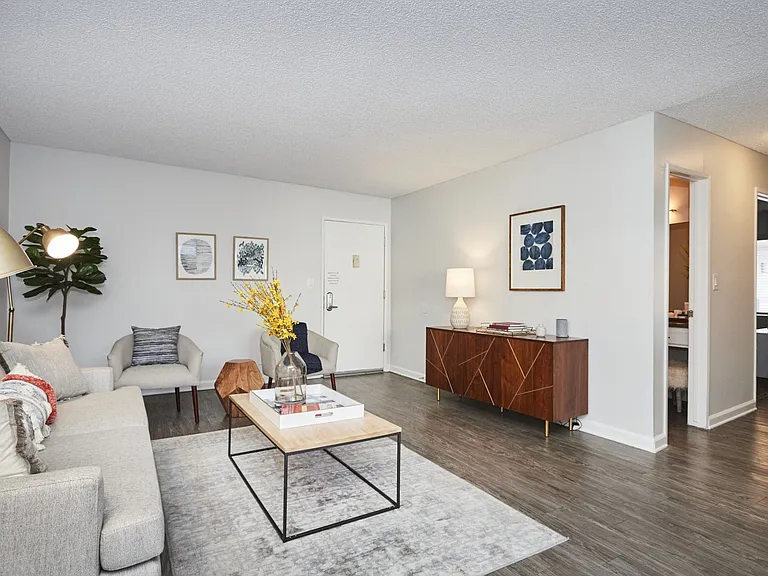 Spacious, Bright Living Area