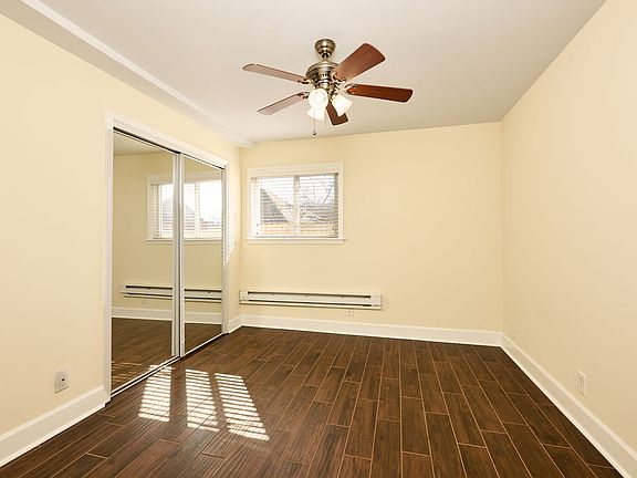 5th image of 32 Peachtree Ave NE #10482348