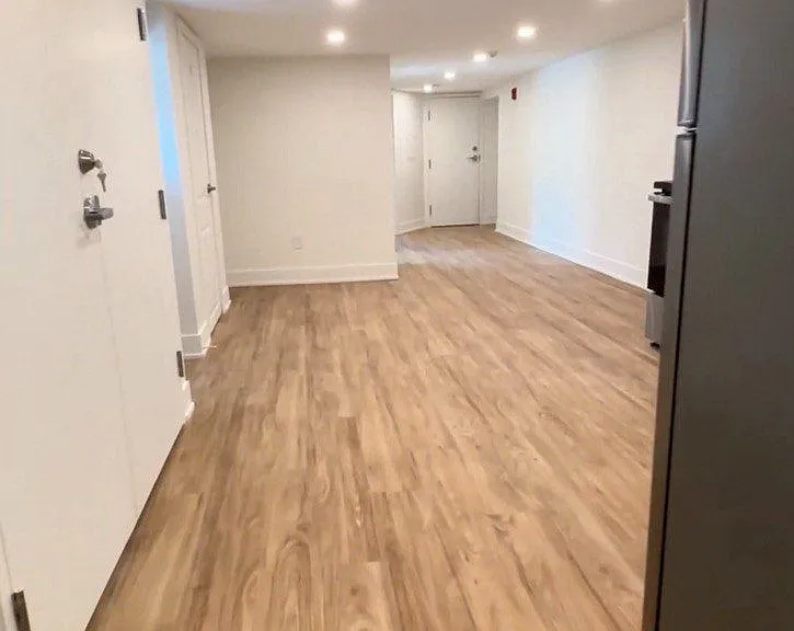 1311 Pape Ave #2 — Photo 11