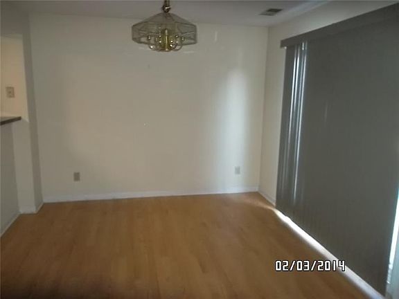 4th image of 4950 Peony Pl