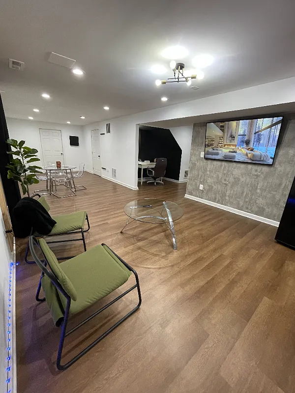 Close to Quantico/ 1 BR Modern Fully Furnished Accessible Apartment/ Utilities Included — Photo 1