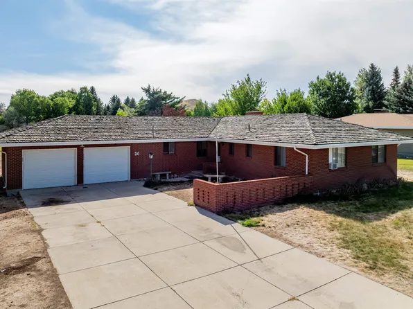 20 Casper Dr, Cody, WY 82414