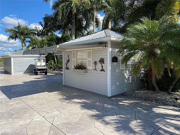 3rd image of 10121 Sunnywood Ct