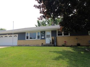 815 Redwood St, West Bend, WI 53095