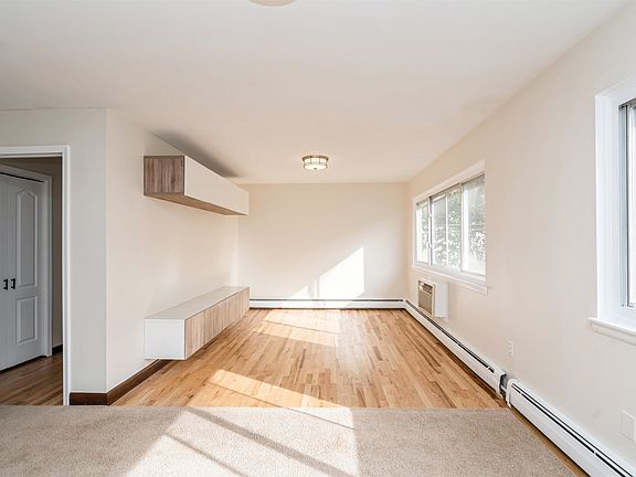 3rd image of 1476B 68th St #B