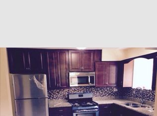 8544 S 84th Ave, Hickory Hills, IL