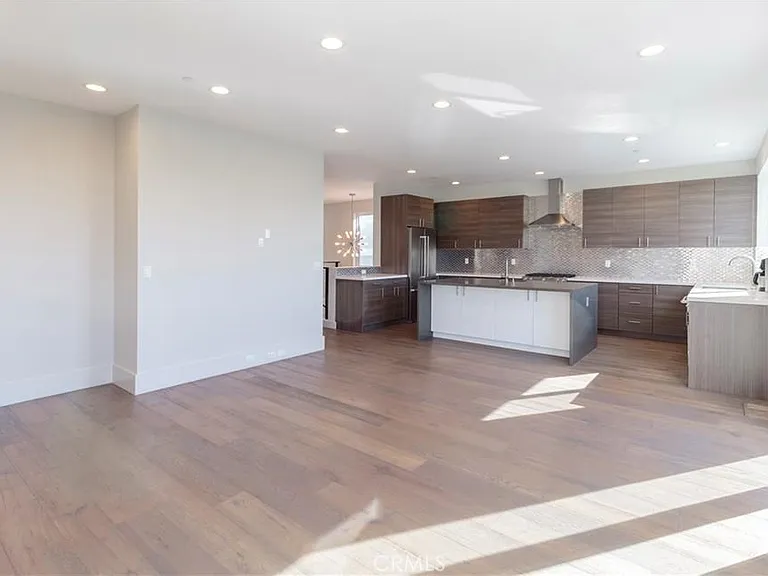 716 N Juanita Ave #A — Photo 37