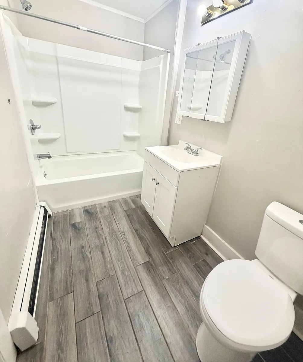 Building Photo - 457 Edgewood Ave #1