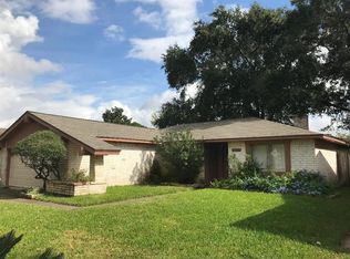 11926 Paramount Ln, Houston, TX 77067